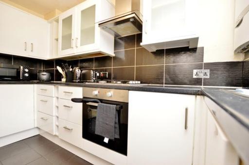 Crown House Villa Londra Esterno foto