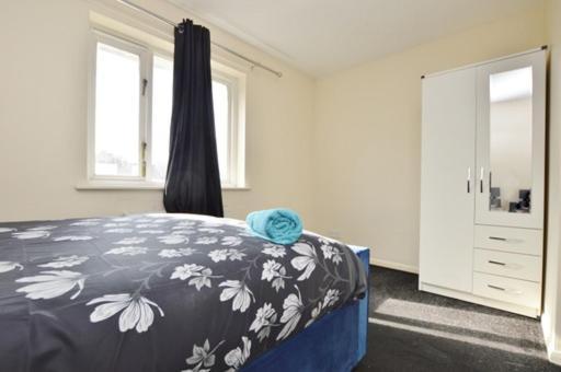 Crown House Villa Londra Esterno foto